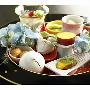 https://fura.kanagawa-hotels.com